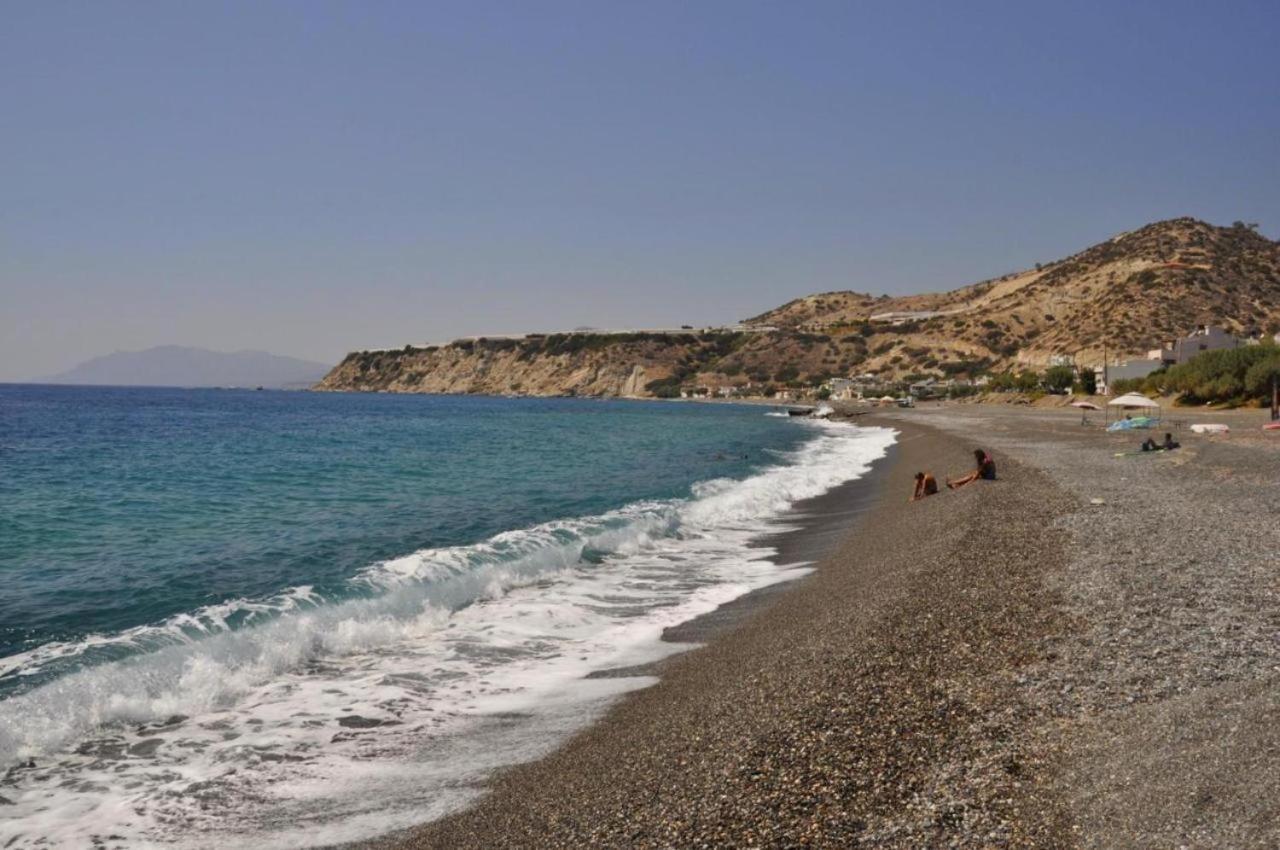 Sindonia Beach Apartment'S Psari Forada エクステリア 写真