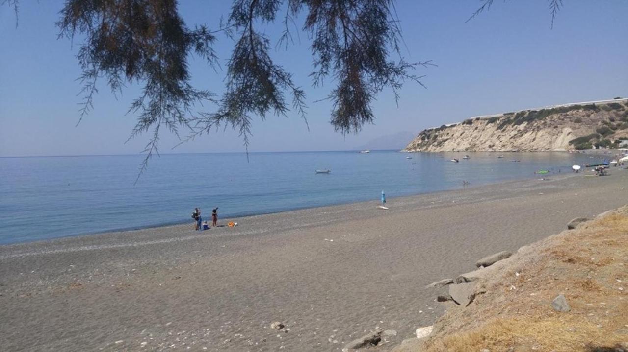 Sindonia Beach Apartment'S Psari Forada エクステリア 写真